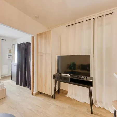25m2 Cosy Proche Metro 11 - 6 Min A Pied Les Lilas